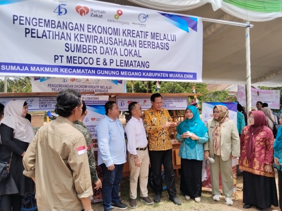 Medco E&P Hadirkan Harapan Baru bagi Warga Sumaja Makmur Lewat Program Bedah Rumah