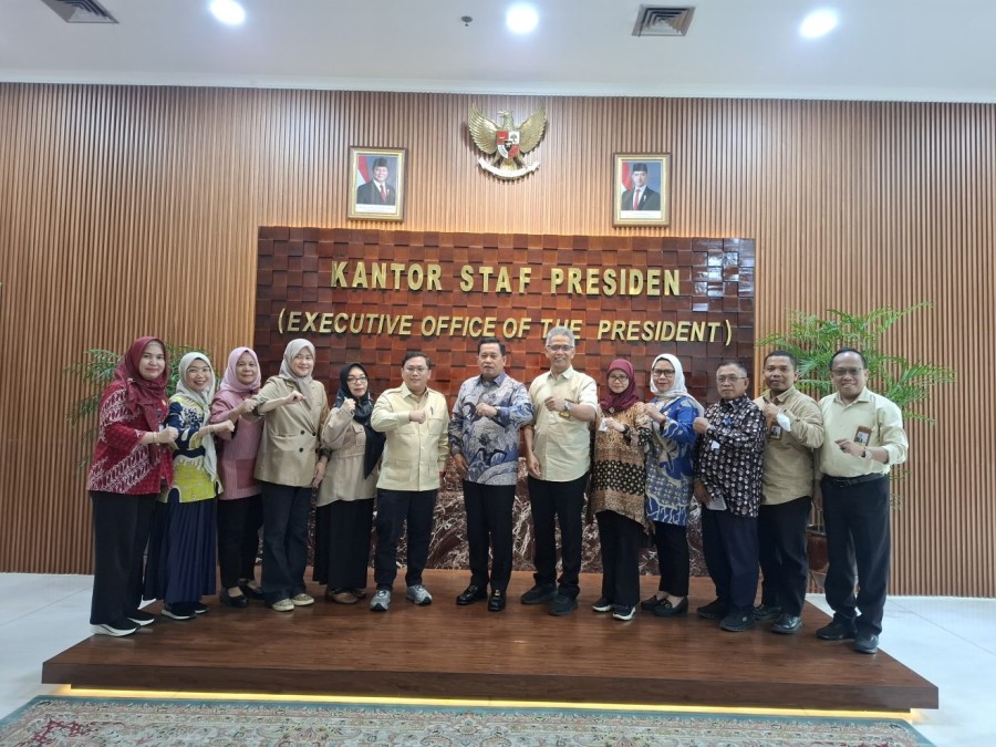 Bupati Banyuasin Usulkan Peningkatan Pelayanan Pemkab Banyuasin Ke Kepala Staf Presiden RI