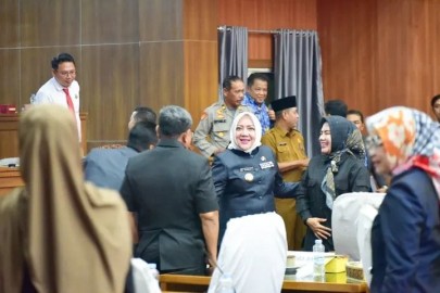 Bupati Ratna Machmud Tegaskan Komitmen Wujudkan Musi Rawas Mantab Lewat Penguatan Regulasi di Paripurna DPRD