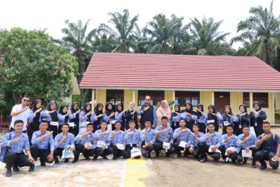 Hulu Migas Road to School Sambangi Babat Supat
